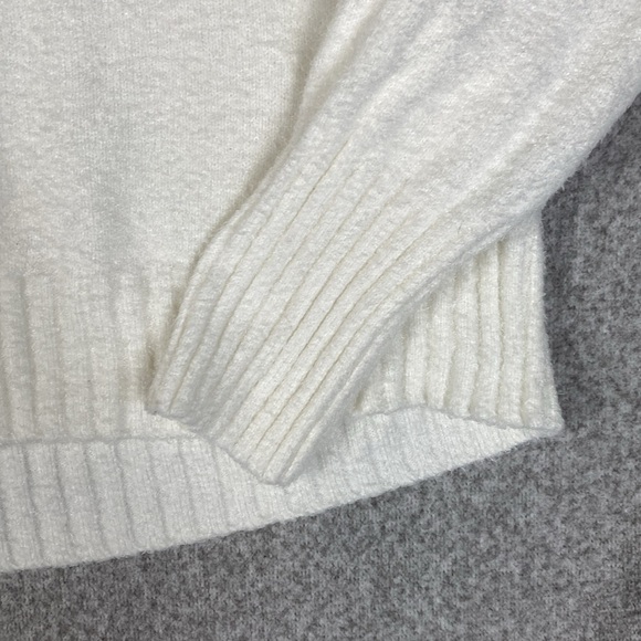 Rachel Zoe turtleneck cream sweater super soft Medium minimalist chic city - Picture 2 of 9